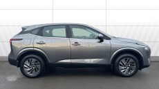 Nissan Qashqai 1.3 DiG-T MH Acenta Premium 5dr Petrol Hatchback
